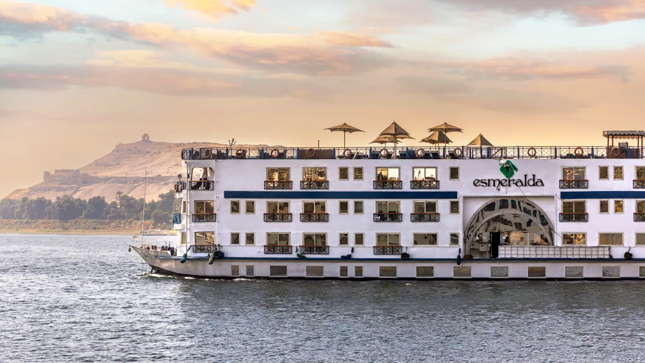 رحلة الباخرة إسميرالدا