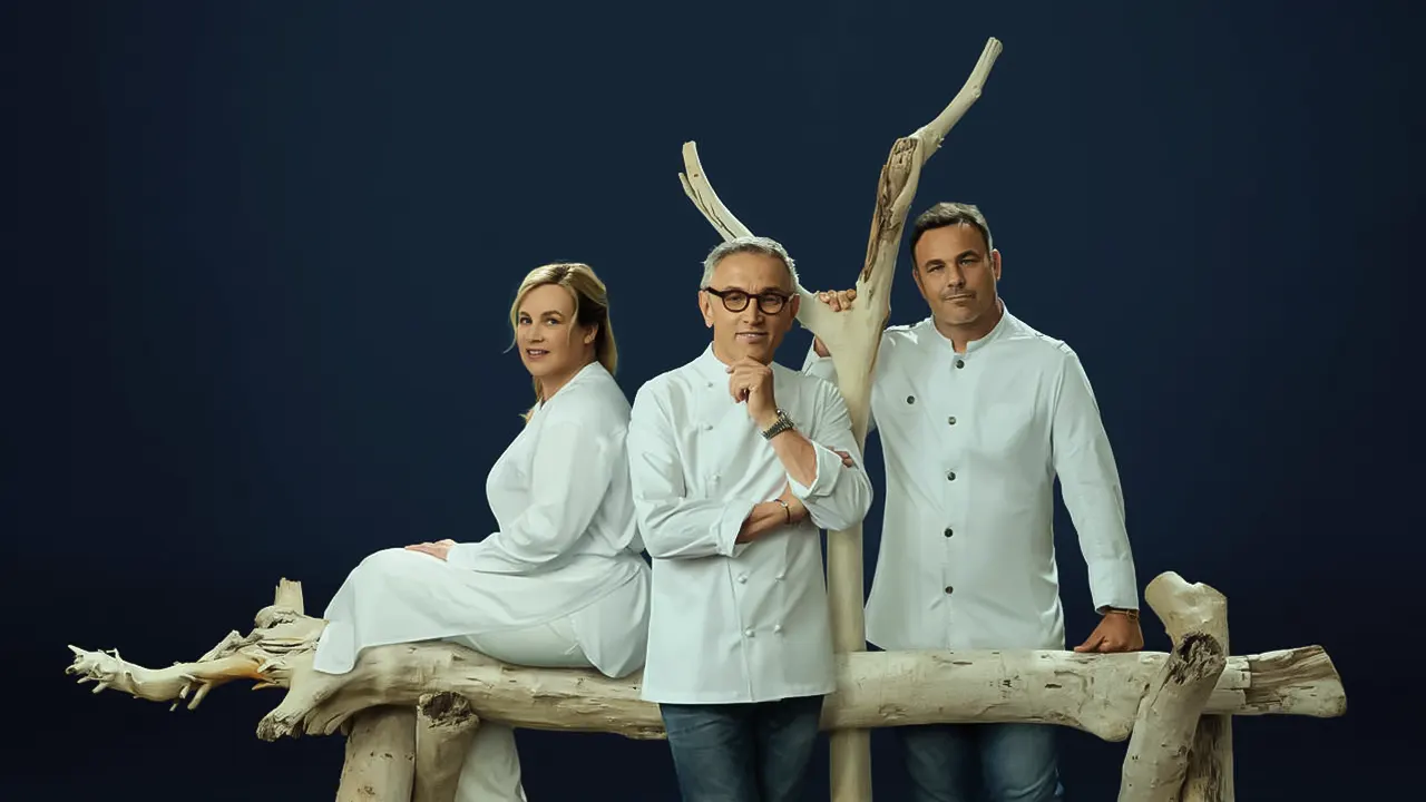 Deliziosa Costa Deliziosa: Elegant, luxurious cruise ship with outstanding amenities and design.