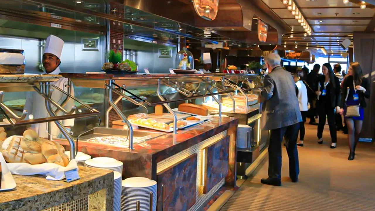 رحلة الباخرة دياديما