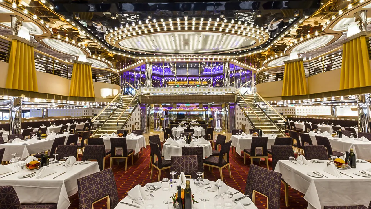 رحلة الباخرة دياديما