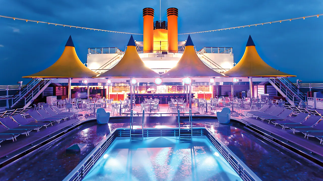 رحلة الباخرة دياديما