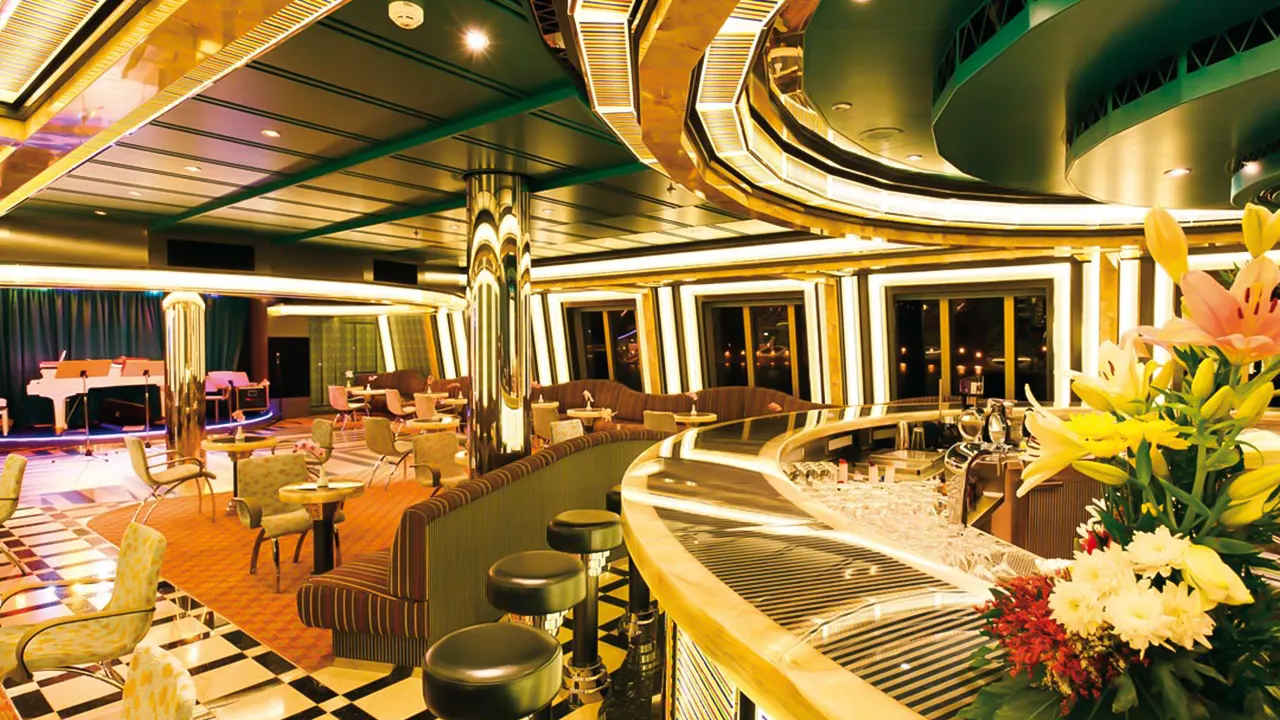 رحلة الباخرة فافولوسا