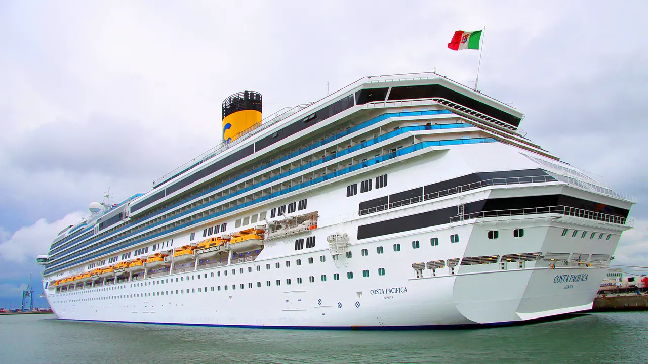 رحلة الباخرة باسيفيكا