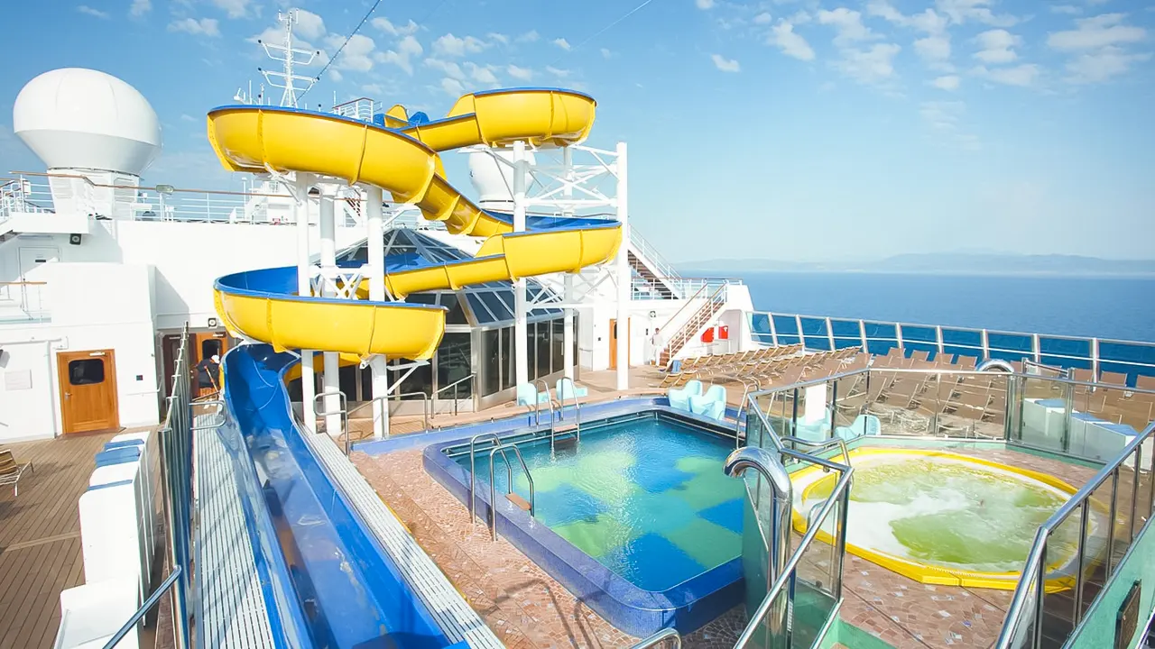 رحلة الباخرة باسيفيكا