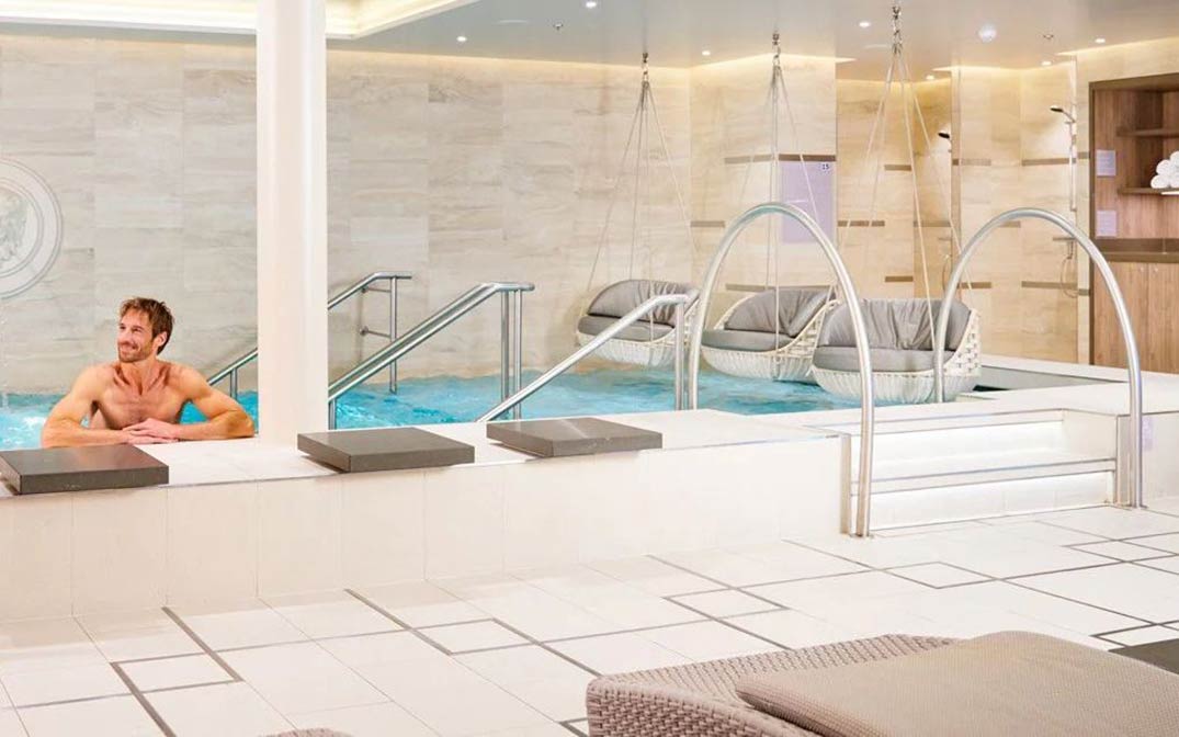 رحلة الباخرة توسكانا