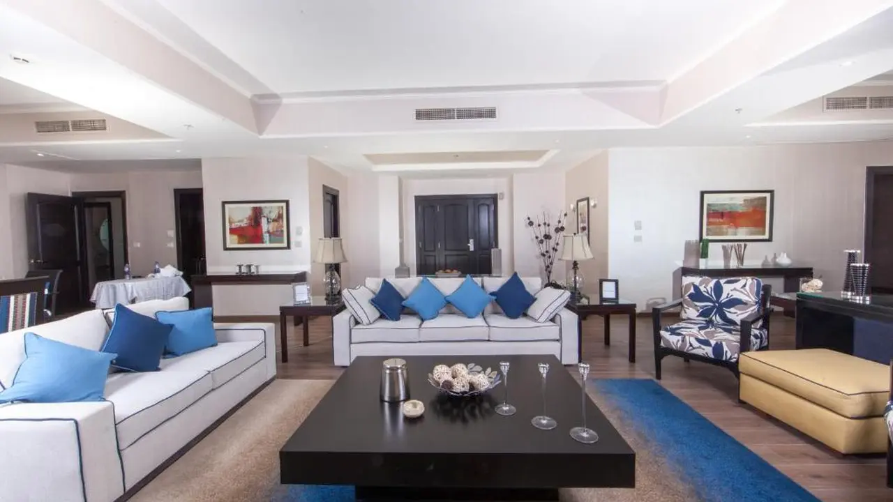 الفندق ريكسوس - العلمين