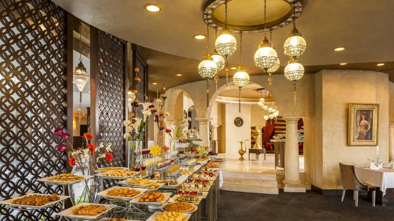 الفندق ريكسوس - العلمين