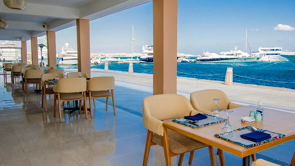 الفندق كونتيننتال - الغردقة